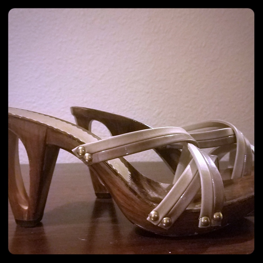 Italian Shoemakers slides/sandals/heels